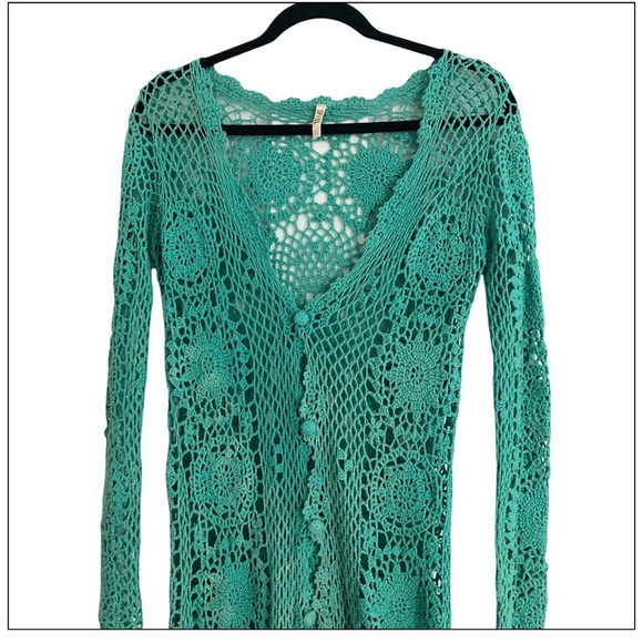 Rare Spell & The Gypsy Crocheted Mermaid Coat Duster One Size - Picture 5 of 10